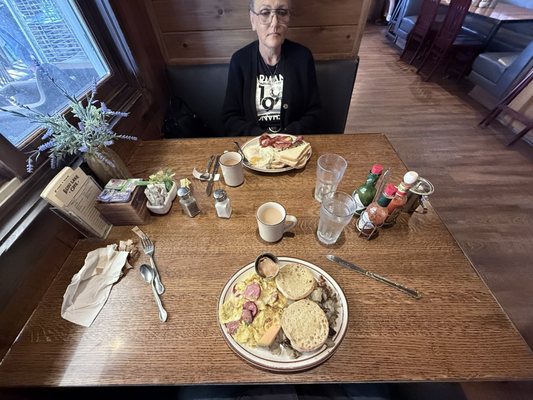 Echo Lake Cafe by null