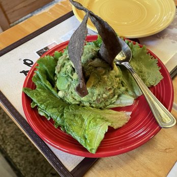 El Pinto - Guacamole not diluted by cheap filler veggies. - New Mexican Cuisine Near Me - Albuquerque, New Mexico