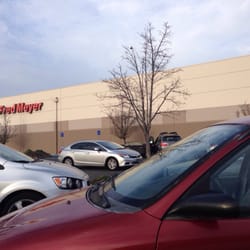 Fred Meyer - Outside