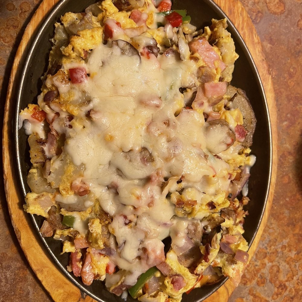 Huckleberry's - The Mississippi skillet - Breakfast & Brunch Near Me - Fairfield, California Huckleberry's - The Mississippi skillet - Breakfast & Brunch Near Me - Fairfield, California