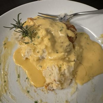 Manera's Restaurant - New American Near Me - Brick Township, New Jersey