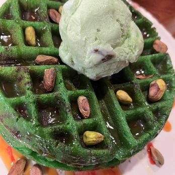 Madres Brunch - Pistachio waffles - Breakfast & Brunch Near Me - Bellflower, California