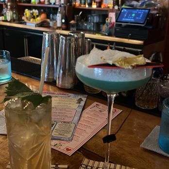 Tikehau Lounge - Cocktail Bars Near Me - Kihei, Hawaii Tikehau Lounge - Cocktail Bars Near Me - Kihei, Hawaii