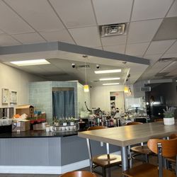 PokéBowl Cafe - Interior