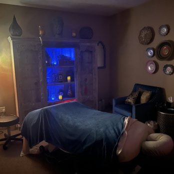 Uplift Massage & Spa - Massage room - Massage Therapy Near Me - Springfield, Missouri