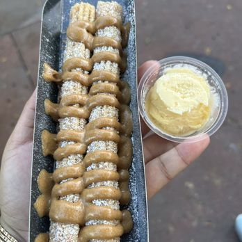 California Churro Cart - Cookie Butter Churro with Vanilla Ice Cream $6.95 - Desserts Near Me - Anaheim, California California Churro Cart - Cookie Butter Churro with Vanilla Ice Cream $6.95 - Desserts Near Me - Anaheim, California