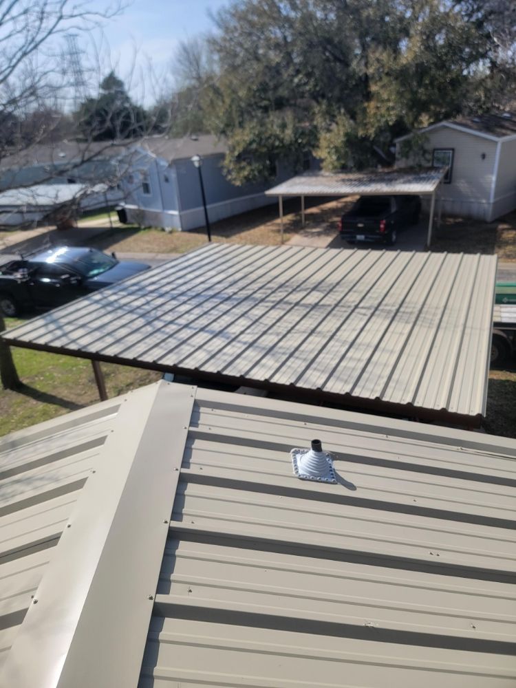 Slide of Complete Construction & Roofing