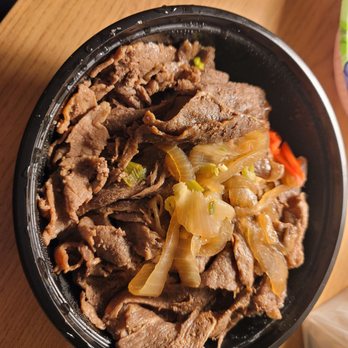 Tampopo - Sukiyaki over rice bowl. - Japanese Curry Near Me - Cambridge, Massachusetts