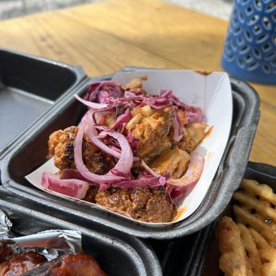 Ray Ray's Hog Pit Linworth by null