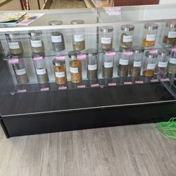 Puffy's Vapes And More