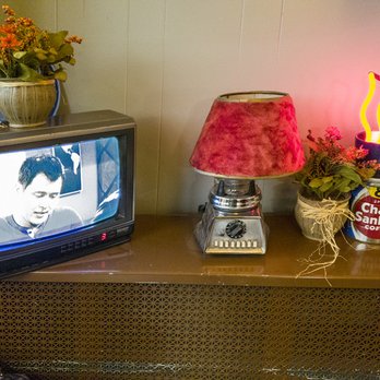 Kitsch'n On Roscoe - New use for an old blender - Breakfast & Brunch Near Me - Chicago, Illinois Kitsch'n On Roscoe - New use for an old blender - Breakfast & Brunch Near Me - Chicago, Illinois