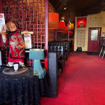 Red Dragon - Booth Seating - Chinese Near Me - Spokane, Washington Red Dragon - Booth Seating - Chinese Near Me - Spokane, Washington