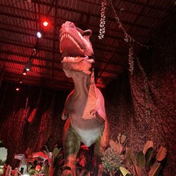 Dinos Alive