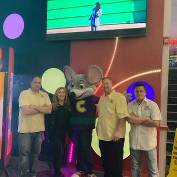 J J 'll Do It - Me and the team doing Chuck E. Cheese remodel in San Jose. photo with Chuck E. Cheese. - General Contractors Near Me - Clovis, California
