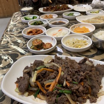 Tiny Town Carry Out - Beef bulgogi and all the fixings - Korean Near Me - Clarksville, Tennessee