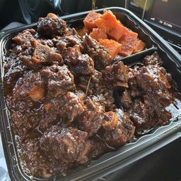Oxtail Plate with Yams Oxtail Plate with Yams