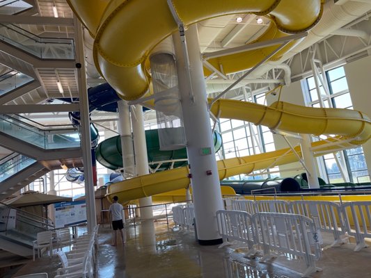 Wings & Waves Waterpark by null