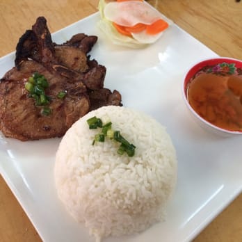Com Tam Ninh Kieu - broken rice with pork chop - Vietnamese Near Me - Bronx, New York