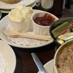 Monasterboice Inn - Jam and cream