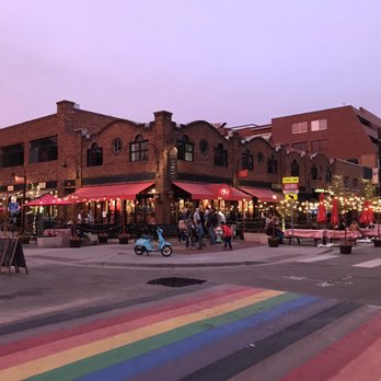 Pearl Street Mall - Love it! - Shopping Centers Near Me - Boulder, Colorado