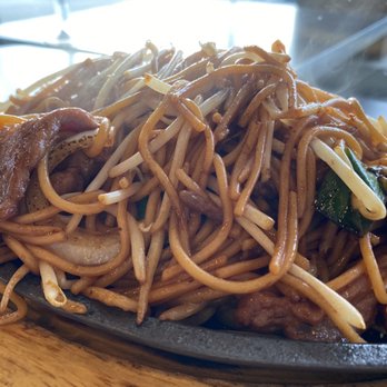 Venus Cafe - Sizzling Black Pepper Beef & Noodles Platter - Coffee & Tea Near Me - San Jose, California Venus Cafe - Sizzling Black Pepper Beef & Noodles Platter - Coffee & Tea Near Me - San Jose, California