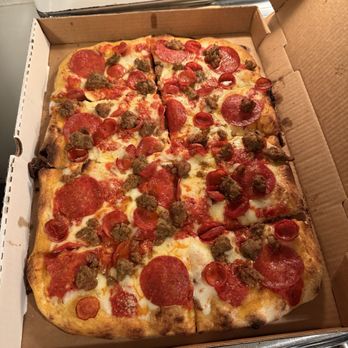 Pizza di Roma - Pizza Near Me - Austin, Texas Pizza di Roma - Pizza Near Me - Austin, Texas