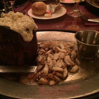 The Maples - Another effin homerun meal by the Maples! (Women and children and babies who want beautiful bathrooms, go somewhere else!) - American Near Me - Charleroi, Pennsylvania