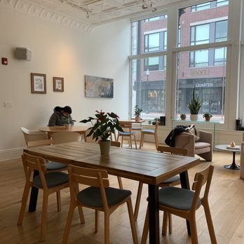 Lekko Coffee - Inside - Coffee & Tea Near Me - Cleveland, Ohio