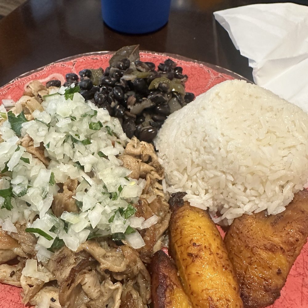 Cafecito - The Lechon Platillo - Cuban Near Me - Chicago, Illinois Cafecito - The Lechon Platillo - Cuban Near Me - Chicago, Illinois