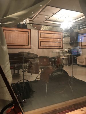 Lounge Studios by null