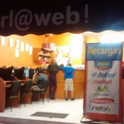 Charl@ Web - Charl@ Web