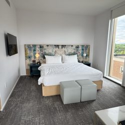 The Doyle Hotel - Comfortable bed