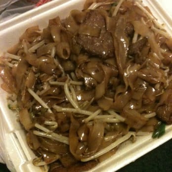 Harlam's Kitchen - Beef Chow Fun - Cantonese Near Me - Rosemead, California Harlam's Kitchen - Beef Chow Fun - Cantonese Near Me - Rosemead, California
