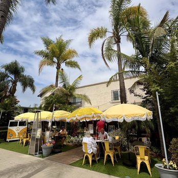 Crown Bistro - Al fresco - Breakfast & Brunch Near Me - Coronado, California