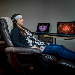 Neurofeedback Maui - At-home Neurofeedback Training. Call today for remote training with your Neurofeedback clinician just a click away with video sessions.
