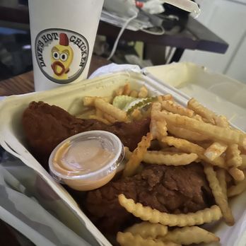 Dave's Hot Chicken - Dave's #1 2 Tenders w/ Fries Mild and Large Chocolate Shake - Chicken Shop Near Me - San Leandro, California