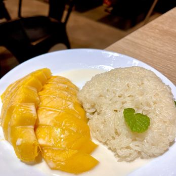 Lao'd District - MANGO STICKY RICE - Thai Near Me - Houston, Texas