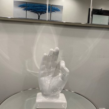 iGlow Med Spa - Love iGlow Med Spa - Medical Spas Near Me - Beverly Hills, California iGlow Med Spa - Love iGlow Med Spa - Medical Spas Near Me - Beverly Hills, California
