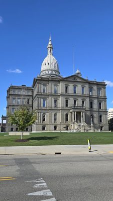 Michigan State Capitol by null