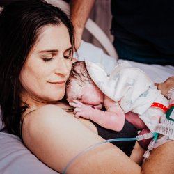 Brave Birth Doula Care - Let us help you have your best experience.