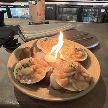 Paperfish Sushi - Ishiyaki Del Mar - Sushi Bars Near Me - Miami, Florida Paperfish Sushi - Ishiyaki Del Mar - Sushi Bars Near Me - Miami, Florida