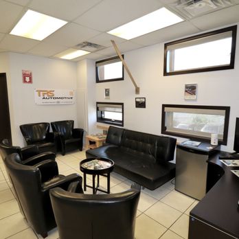 TRS Automotive - Customer Lounge - Auto Repair Near Me - Calgary, Alberta