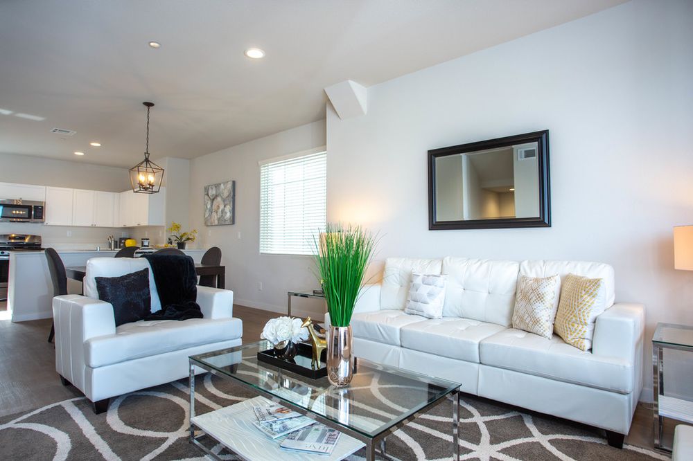 REFUGIO TOWNHOMES Updated October 2024 49 Photos 2299 Carrasco