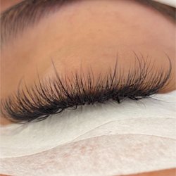 Eyelash design