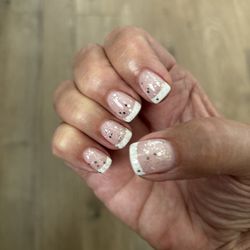Lux nails