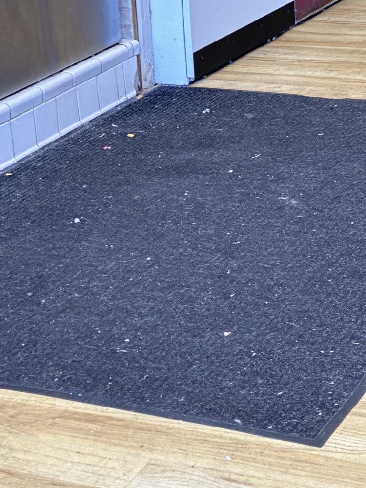 SPRINGTON LAUNDROMAT Updated August 2024 10 Reviews Newtown