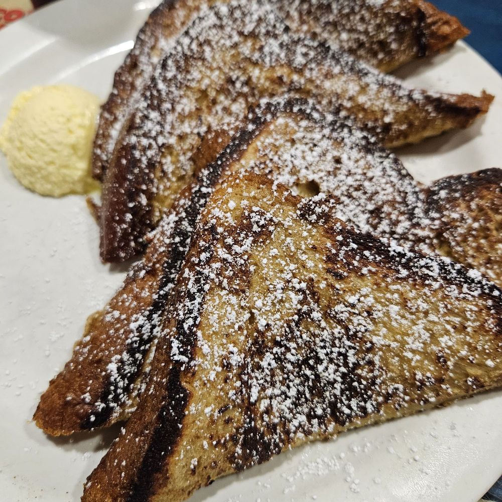 Beach Break Cafe - French toast - Breakfast & Brunch Near Me - Oceanside, California Beach Break Cafe - French toast - Breakfast & Brunch Near Me - Oceanside, California
