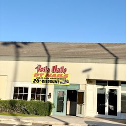 DT Nails - Friendly owner