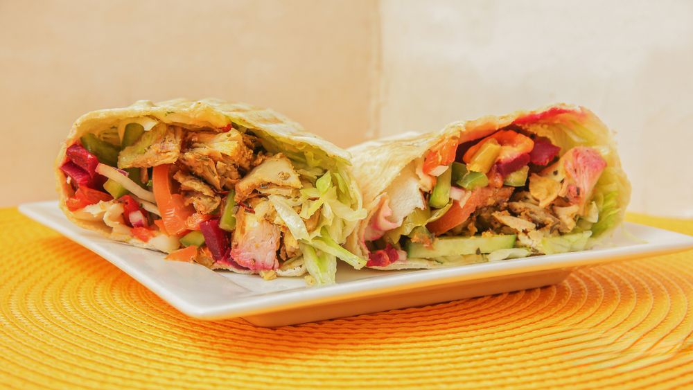 In & Out Donair Logo