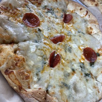 MOD Pizza - Pizza Near Me - New Caney, Texas